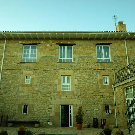 別荘 House With 8 Bedrooms In Santa Cruz De Andino, With Wonderful Mountain View, Enclosed Garden And Wifi - 20 Km From The Slopes