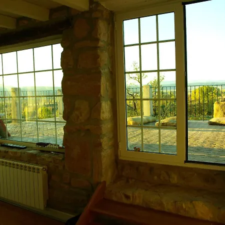 別荘 House With 8 Bedrooms In Santa Cruz De Andino, With Wonderful Mountain View, Enclosed Garden And Wifi - 20 Km From The Slopes